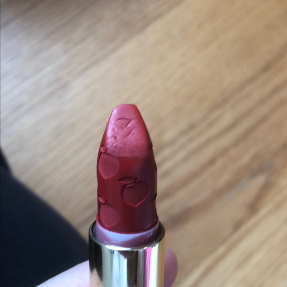 TOO FACED peach moisture matte lipstick - Picture 5 of 5